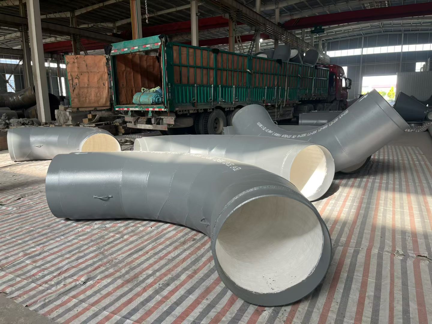 赤峰市双金属耐磨管双金属复合管道 - 厂家